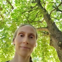 Marine Lelong illustré par Léa Boittelle-Jabre