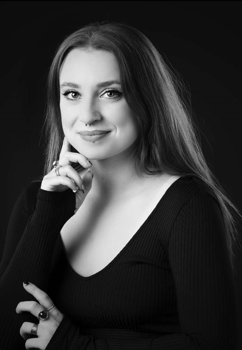 Claire EBERSOLD